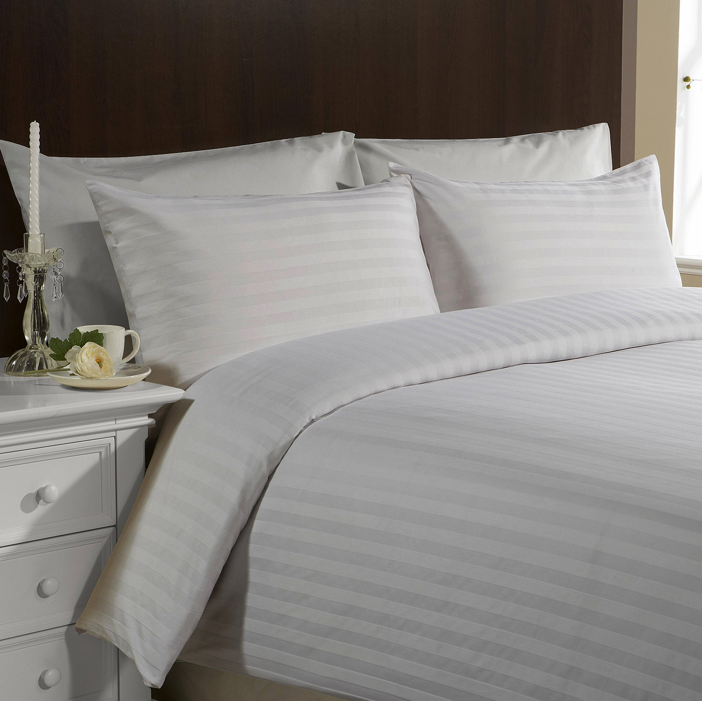 Black & White Hotel Stripes Beddings